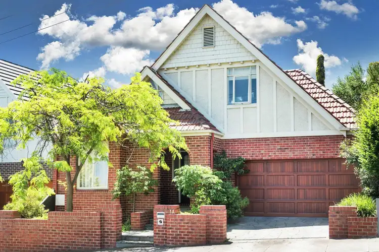 1A Glendene Avenue, Kew VIC 3101