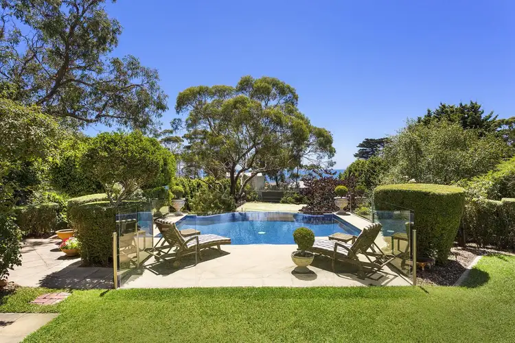 11 Almeria Court, Mount Eliza VIC 3930
