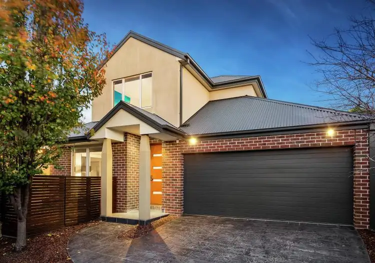 2/6 Deane Street, Blackburn North VIC 3130