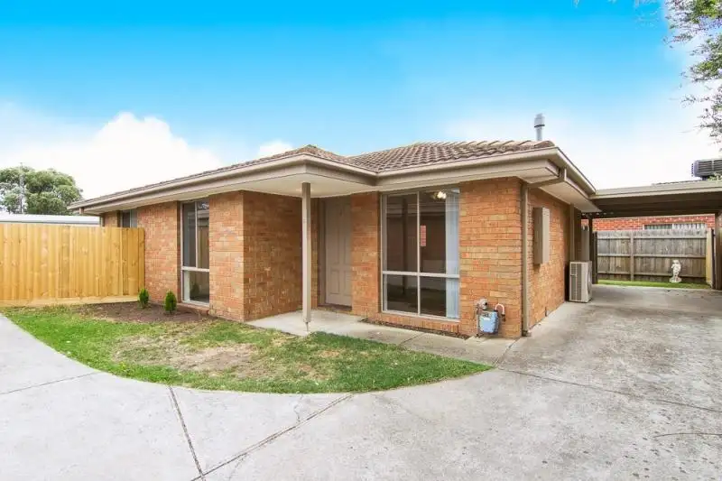 Main view of Homely unit listing, 2/37 Navarre Drive, Cranbourne West VIC 3977