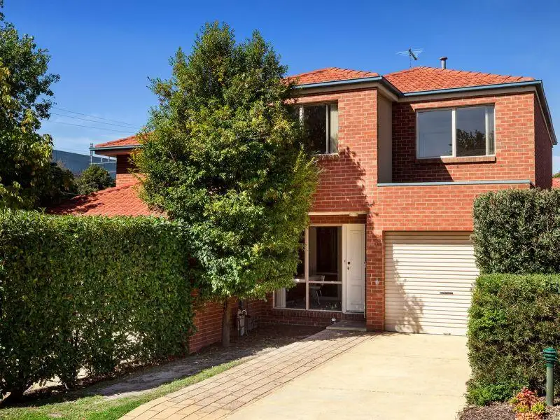 Main view of Homely townhouse listing, 10/33 Hopetoun Parade, Box Hill VIC 3128