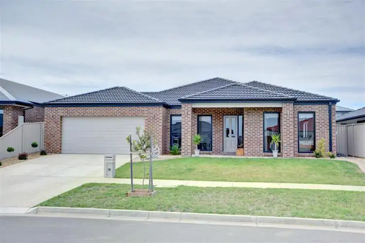 17 Dromana Street, Alfredton VIC 3350
