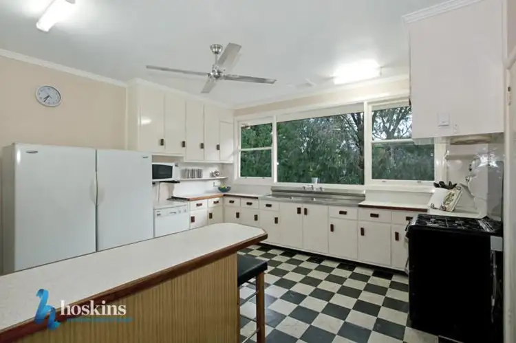 Fourth view of Homely house listing, 2 Prince Edward Avenue, Mitcham VIC 3132