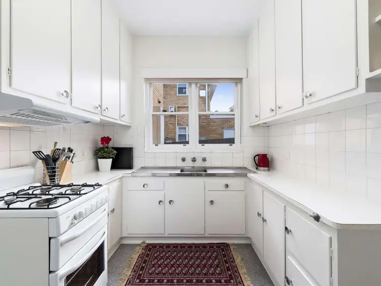 Second view of Homely apartment listing, 4/9A Fordholm Road, Hawthorn VIC 3122