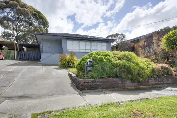 15 Dunbar Grove, Churchill VIC 3842