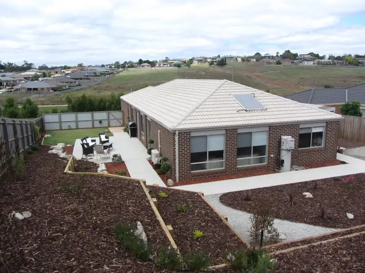 Second view of Homely house listing, 29 Manikato Drive, Drouin VIC 3818