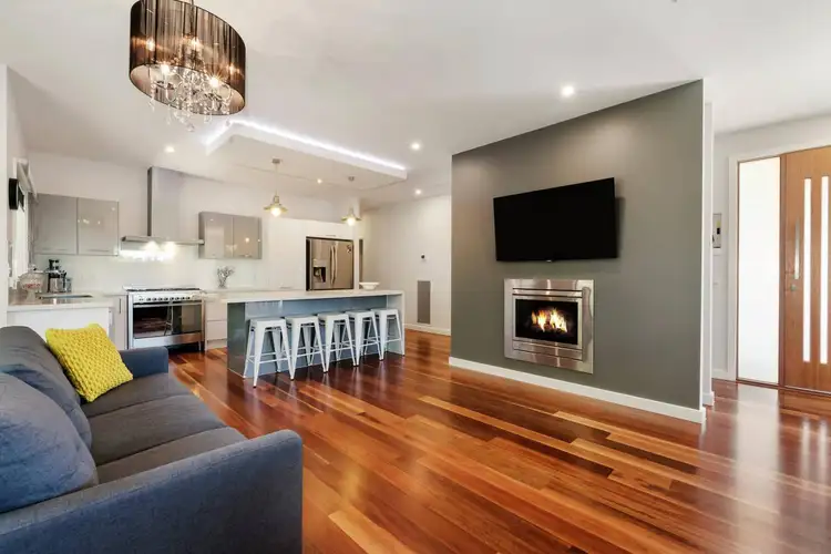 Second view of Homely townhouse listing, 2/7 Nielsen Avenue, Nunawading VIC 3131