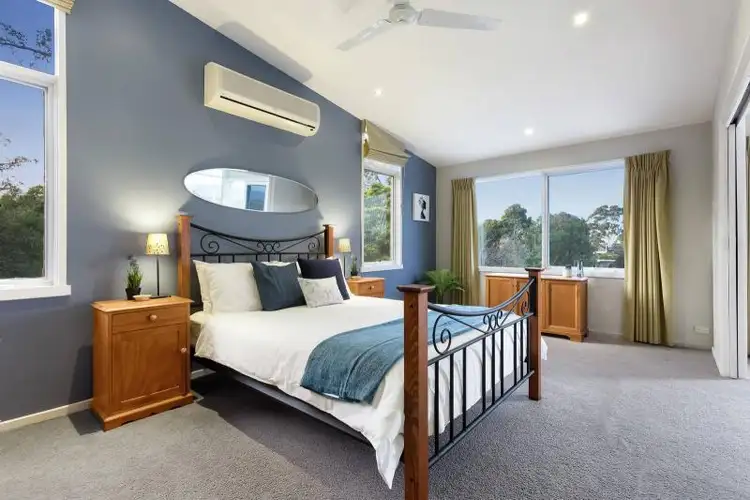 Sixth view of Homely house listing, 10 Holyrood Drive, Vermont VIC 3133