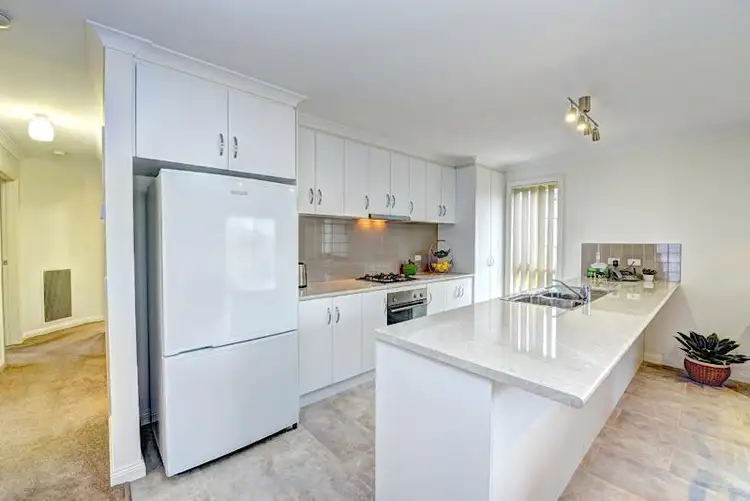 Fifth view of Homely house listing, 1 Harley Court, Mount Clear VIC 3350