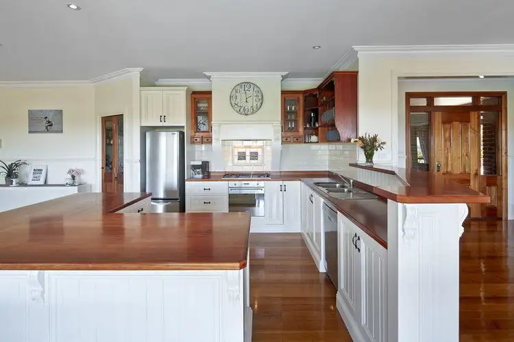 Fourth view of Homely house listing, 5 Larkones Court, Warragul VIC 3820