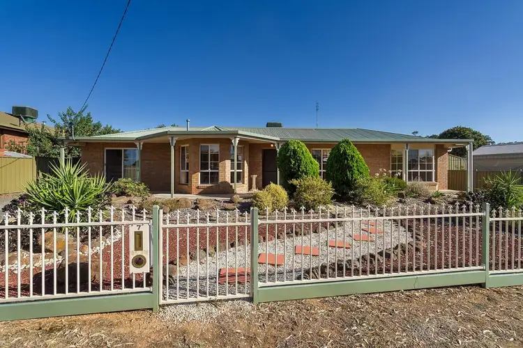 7 Hughes Street, Maryborough VIC 3465
