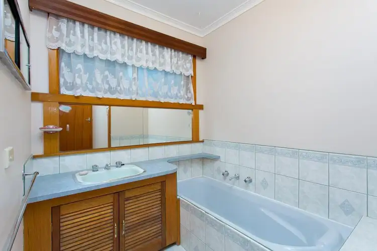 Sixth view of Homely house listing, 48 Marie Crescent, Wendouree VIC 3355