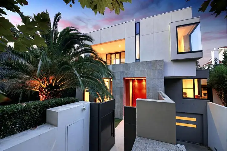6 Seacombe Grove, Brighton VIC 3186