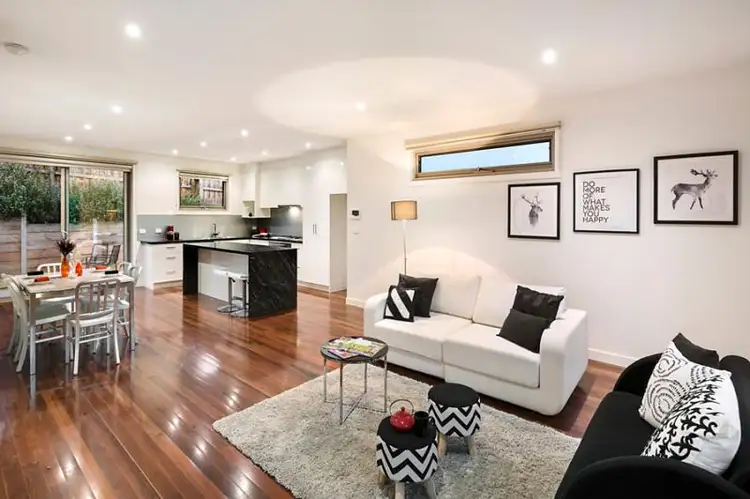 Fourth view of Homely townhouse listing, 2/10 James Avenue, Mitcham VIC 3132