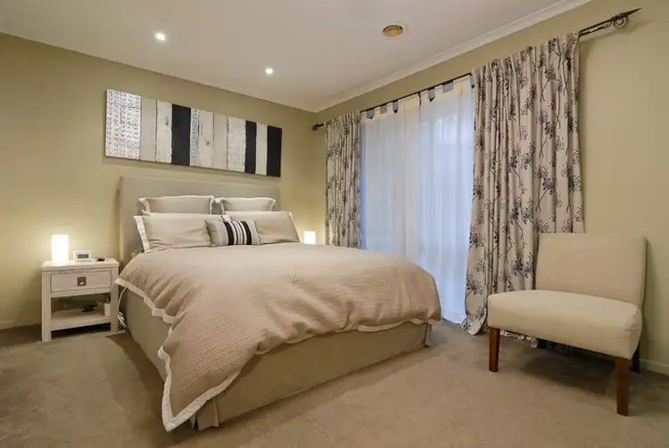 Fifth view of Homely house listing, 15 Nana Walk, Narre Warren South VIC 3805