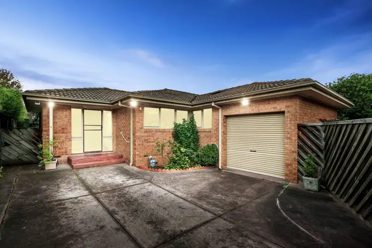 2/585 Burwood Highway, Vermont South VIC 3133