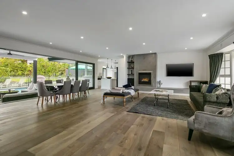 151 Baden Powell Drive, Mount Eliza VIC 3930