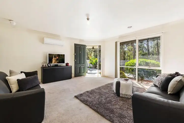 Third view of Homely unit listing, 2/484 Dorset Road, Boronia VIC 3155