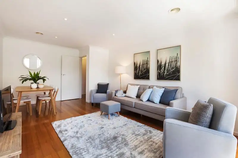 Main view of Homely unit listing, 2/17 Percy Street, Mitcham VIC 3132