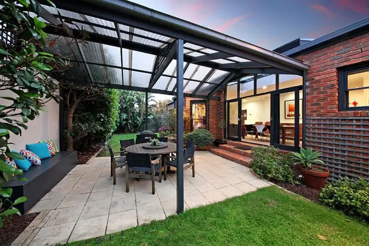 2/20 Blanche Street, Brighton East VIC 3187