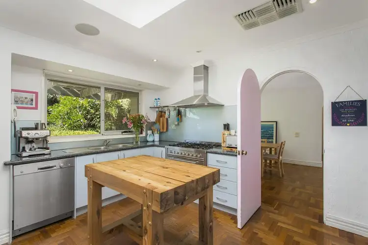 Fourth view of Homely house listing, 8 Fontayne Court, Frankston South VIC 3199