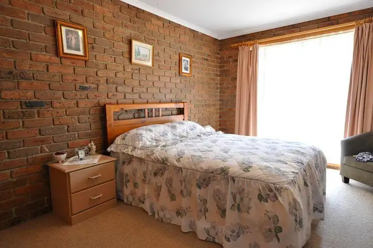 Fifth view of Homely unit listing, 1/16 Toorak Avenue, Warragul VIC 3820