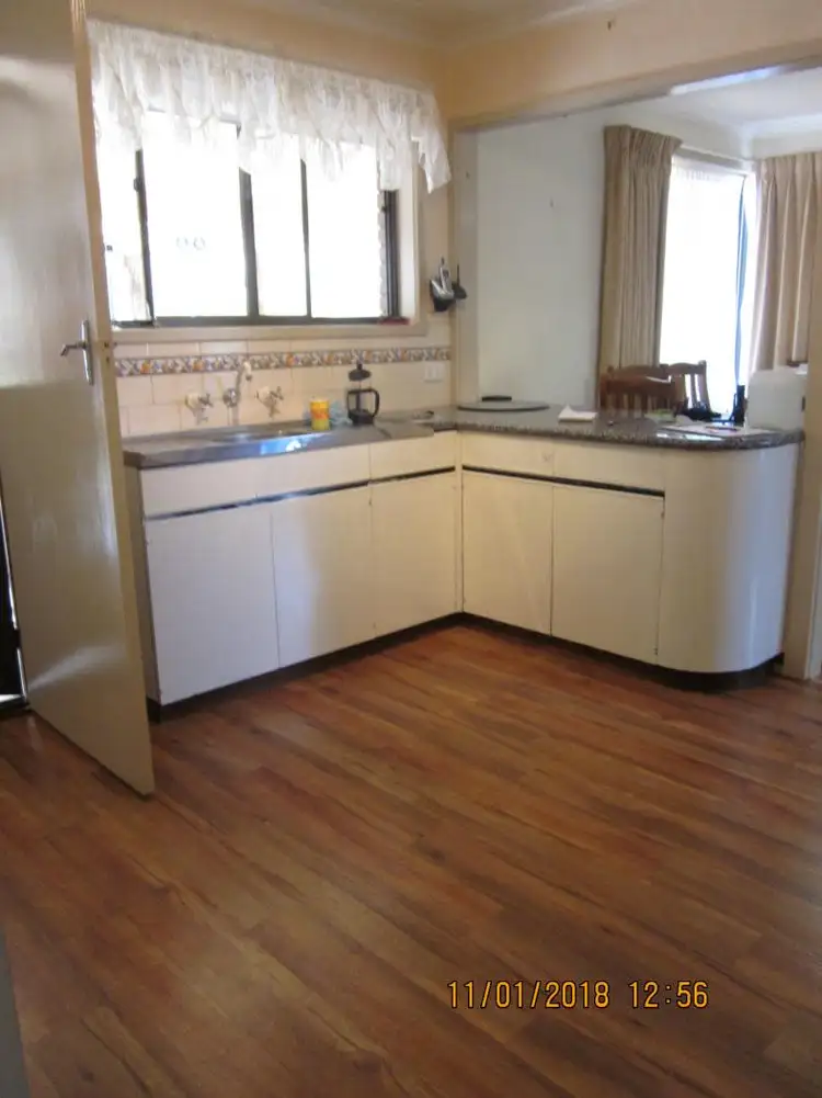 Second view of Homely house listing, 6 Carol Street, Castlemaine VIC 3450