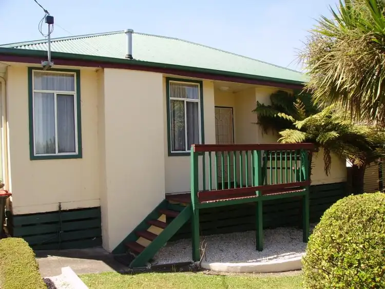 *UNDER CONTRACT* 52 Vincent Road, Morwell VIC 3840