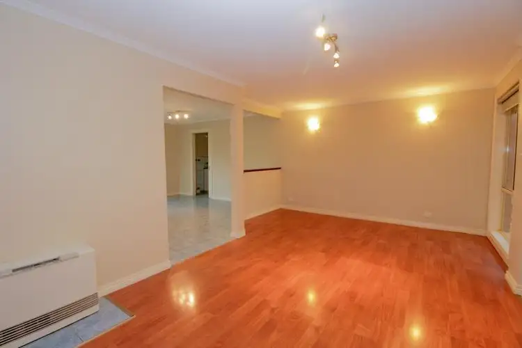 Sixth view of Homely unit listing, 2/82 George Street, St Albans VIC 3021