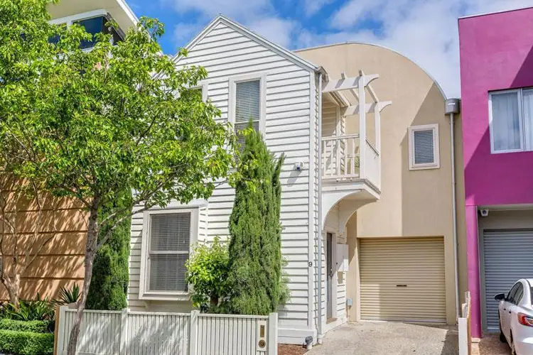 9 Heriot Place, Williamstown VIC 3016