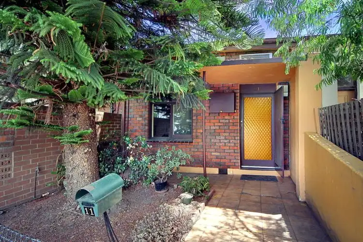 11 Nelson Street, St Kilda East VIC 3183
