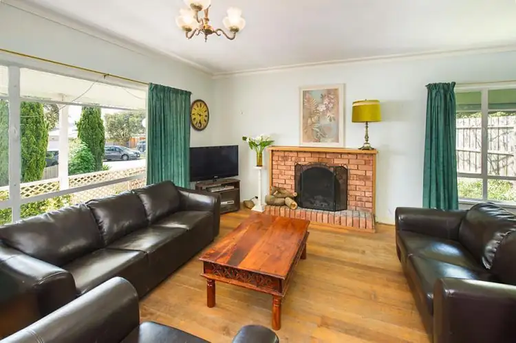 Third view of Homely house listing, 8 First Avenue, Box Hill North VIC 3129
