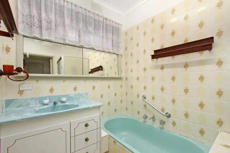 Fifth view of Homely house listing, 401 Hull Road, Mooroolbark VIC 3138