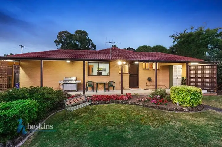 Main view of Homely house listing, 10 Minkara Court, Croydon VIC 3136