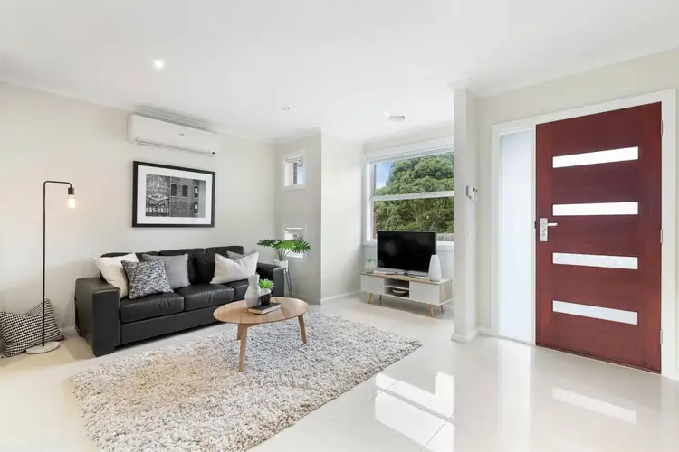 Second view of Homely unit listing, 2/3 Kingsclere Street, Vermont VIC 3133