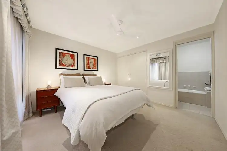 Second view of Homely unit listing, 2/55 Lonsdale Avenue, Hampton East VIC 3188