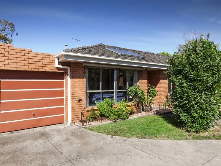 Main view of Homely unit listing, 2/3 Elphin Grove, Canterbury VIC 3126