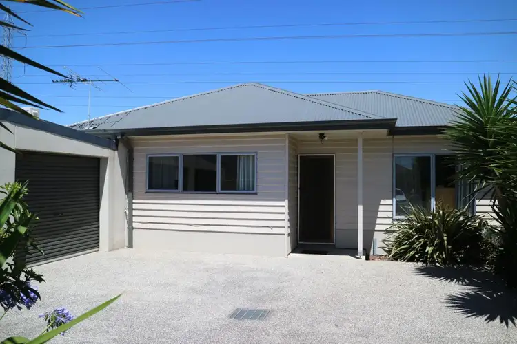 2/35 Anna Street, St Albans VIC 3021