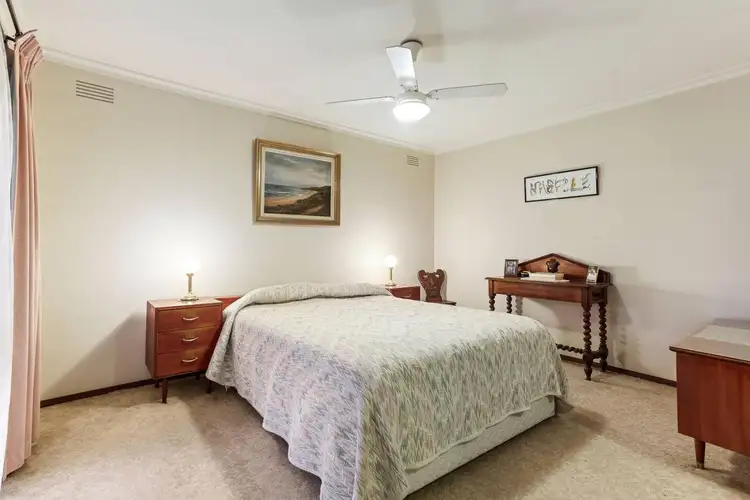 Sixth view of Homely house listing, 8 Boeing Court, Forest Hill VIC 3131
