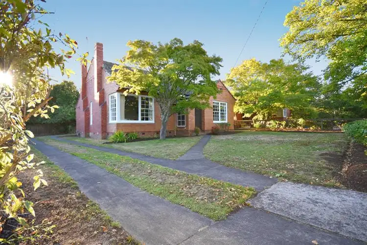 5 St Aidans Drive, Lake Wendouree VIC 3350