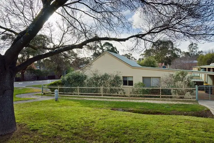 Second view of Homely house listing, 2/41 Hunter Street, Castlemaine VIC 3450