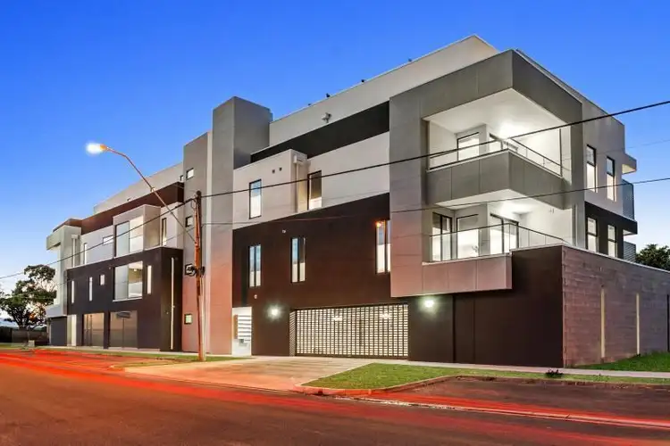 Second view of Homely apartment listing, 14 Albert Crescent, St Albans VIC 3021