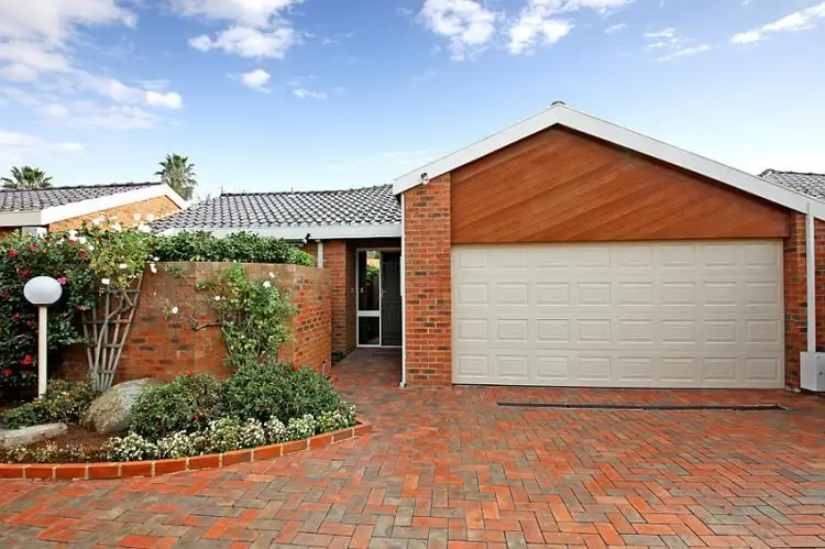 3/12 Bent Street, Brighton VIC 3186