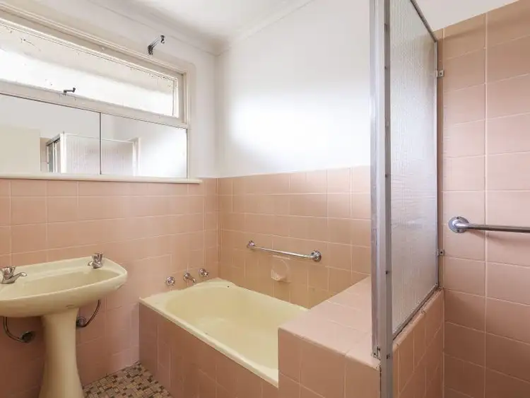 Sixth view of Homely unit listing, 1/6 Allambee Avenue, Camberwell VIC 3124