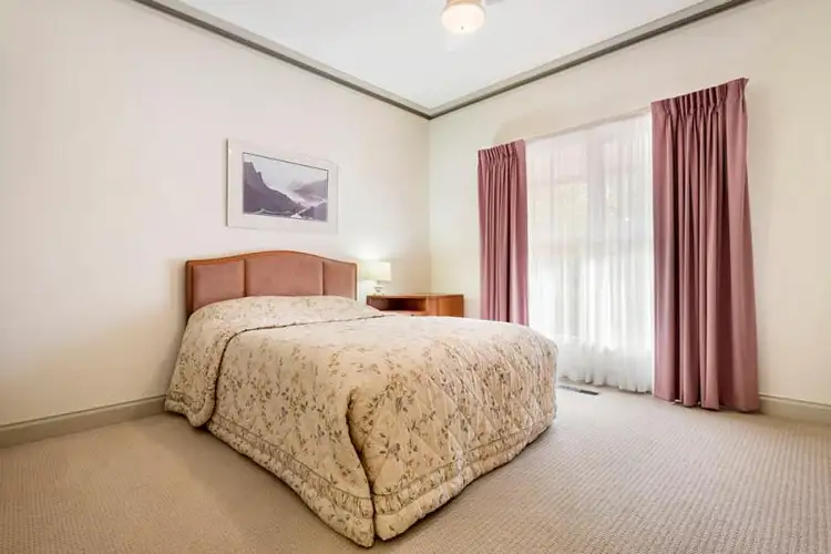 Fifth view of Homely unit listing, 2/670 Main Road, Eltham VIC 3095