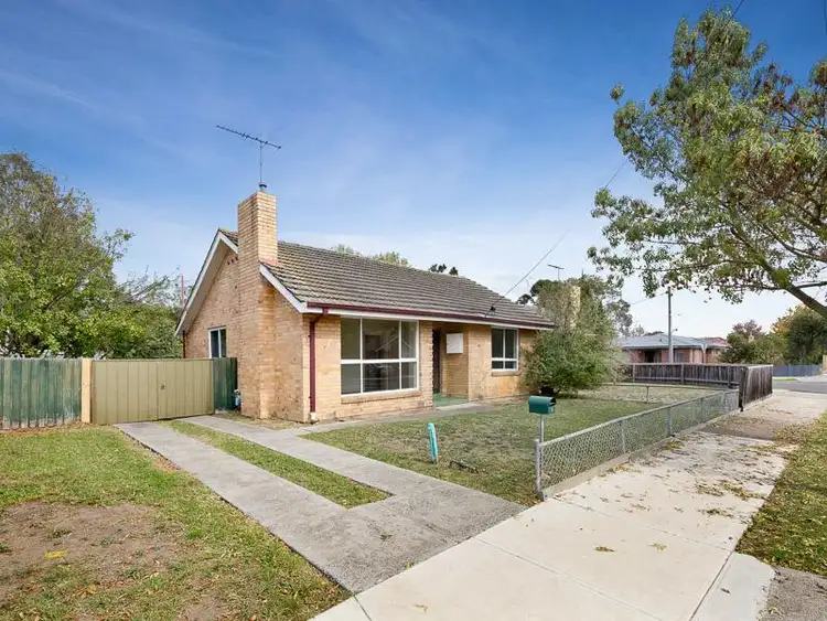 Fourth view of Homely house listing, 5 Pacific Drive, Heidelberg West VIC 3081