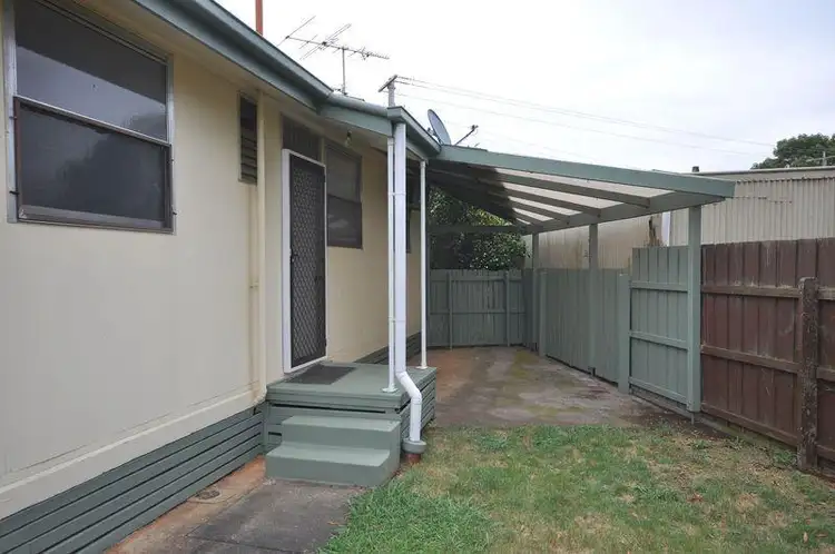 Sixth view of Homely house listing, 1 Roberts Court, Warragul VIC 3820