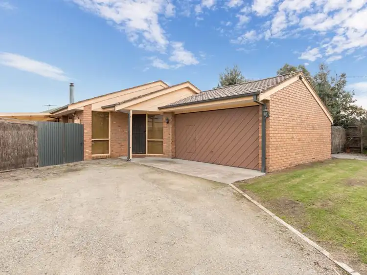 10 Albatross Court, Blind Bight VIC 3980