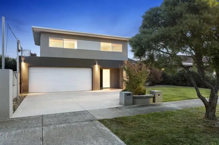 Second view of Homely house listing, 8 Newcombe Court, Wantirna South VIC 3152