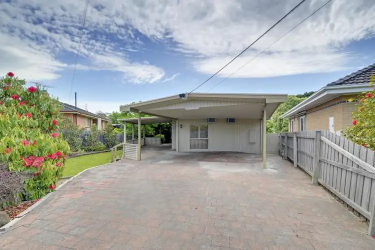 *UNDER CONTRACT**55 Hoyle Street, Morwell VIC 3840